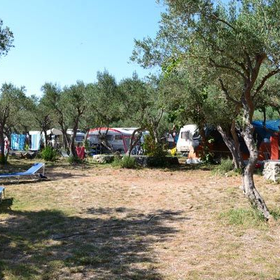 kamp camping kovačine kovacine cres hrvaška