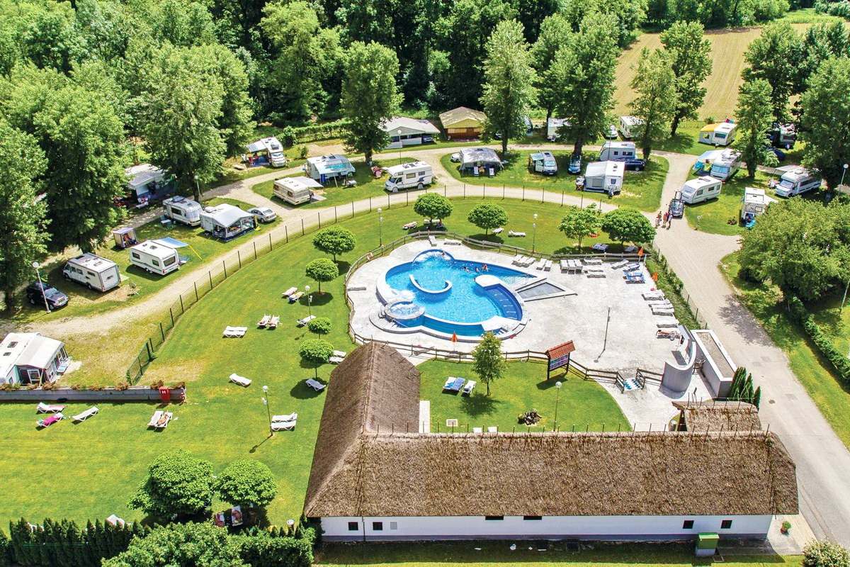 Kamp Sončni gaj – Terme Banovci odpira sezono s prenovljenimi sanitarijami