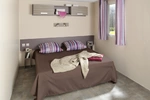 Venue Holidays Campsite Cisano San Vito Mobile Home Grand Bedroom 