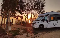 Kamp Istra Premium - zimsko kampiranje