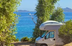 Kamp Isuledda - Baia Holiday - Sardinija