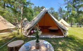 Novo v kampu Šobec – najem glamping šotorov za dve osebi