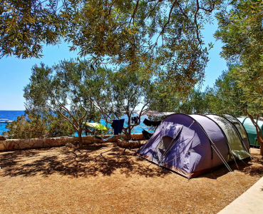  kamp Paklina Ivan Dolac Hvar