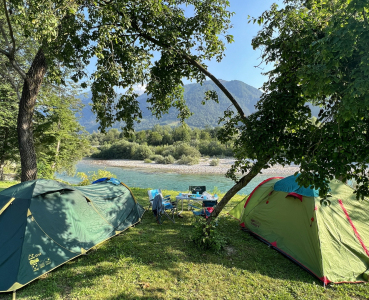 Kamp Labrca Tolmin - reka Soča