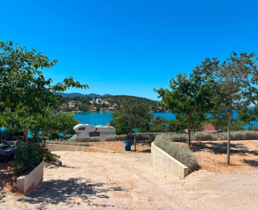 Kamp Lovište Paradise
