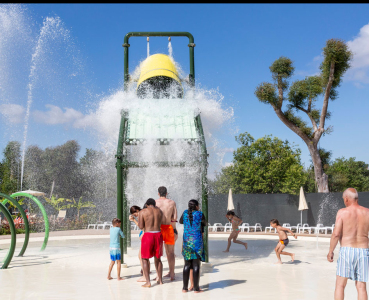 hu Fabulous Village Pool Activities 
