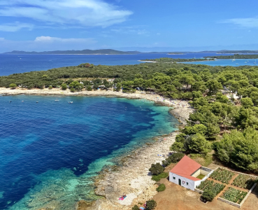 kamp Kargita Dugi otok