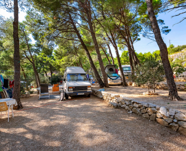 Kamp Krvavica - Baška Voda - Makarska