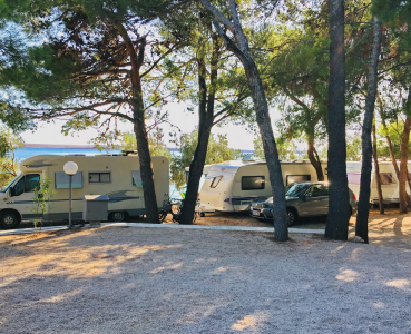 kamp Ventura  - Tribanj, Starigrad - Paklenica