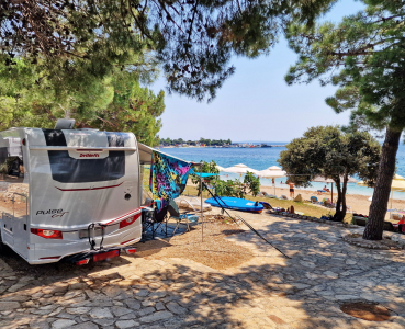 Kamp Šimuni - otok Pag