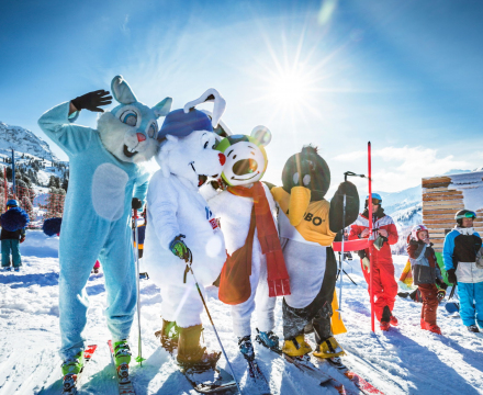 Obertauern, Avstrija - zimska zabava za otroke