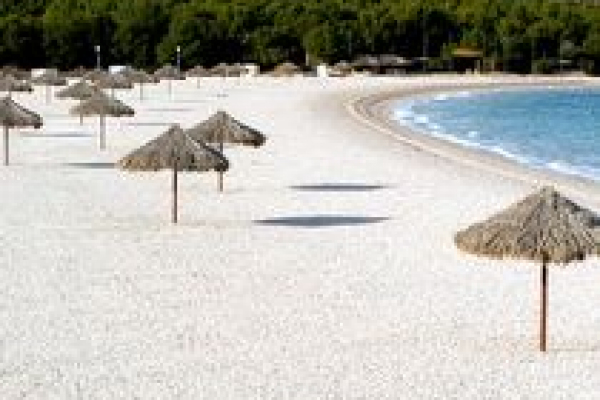 Plaža Zrće na Pagu ponovno vabi z atraktivnimi vsebinami