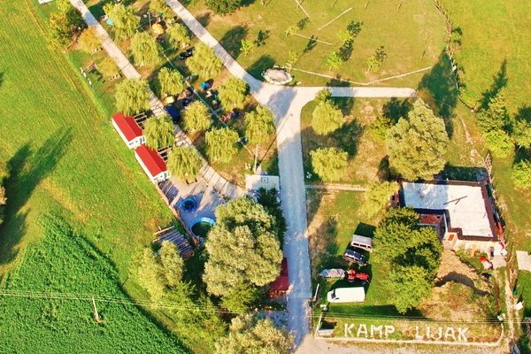 Kamp Lijak - idealen kraj za ljubitelje jadralnega padalstva - Para festival &amp; Pesem in polet poletja