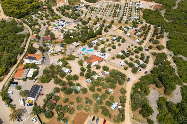 Kamp Mali raj - Glavotok, Krk, Kvarner - Avtokampi.si