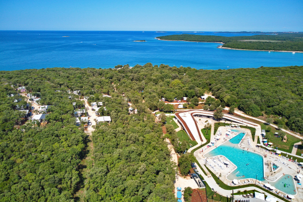 Campsite with the most beautiful beaches in Istria, Croatia - Mon Perin, Bale