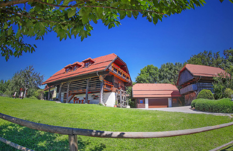 Posestvo Na Škaluc - Laško, Štajerska in Koroška - Avtokampi.si