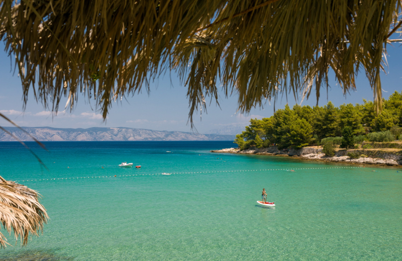 Kamp Grebišće - Jelsa, Hvar, Srednja Dalmacija - Avtokampi.si