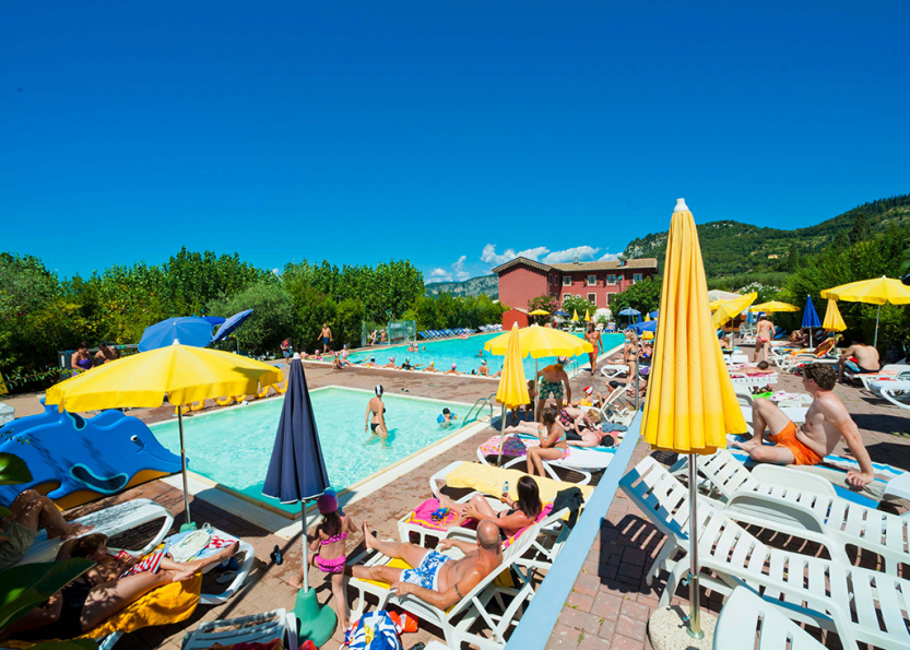 Camping Serenella Pool 