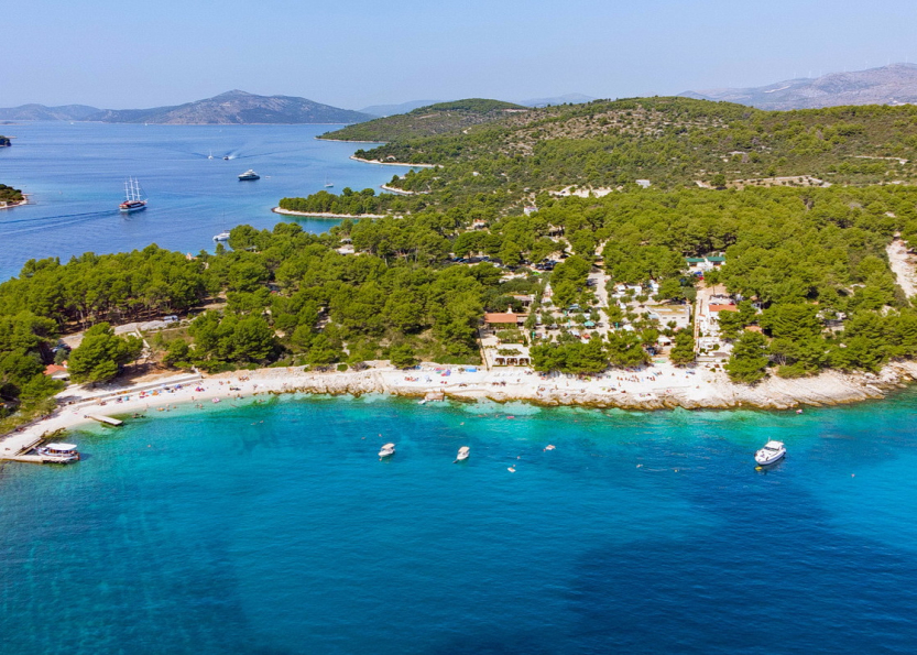 Kamp Labadusa - otok Čiovo, Trogir