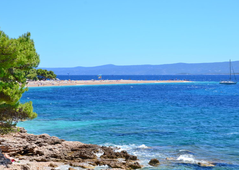 kamp No1 - Bol, otok Brač